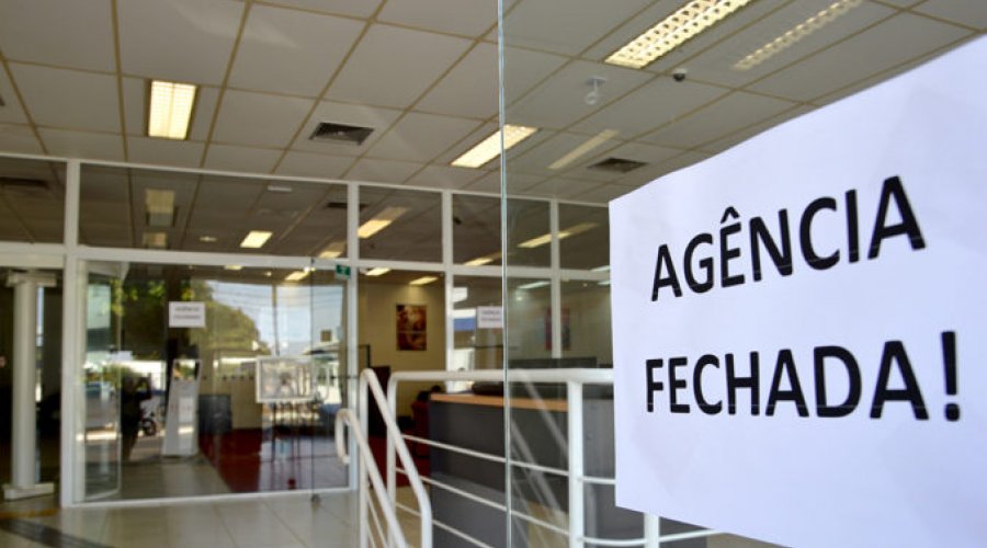 Bradesco anuncia fechamento de mais 1.100 agências